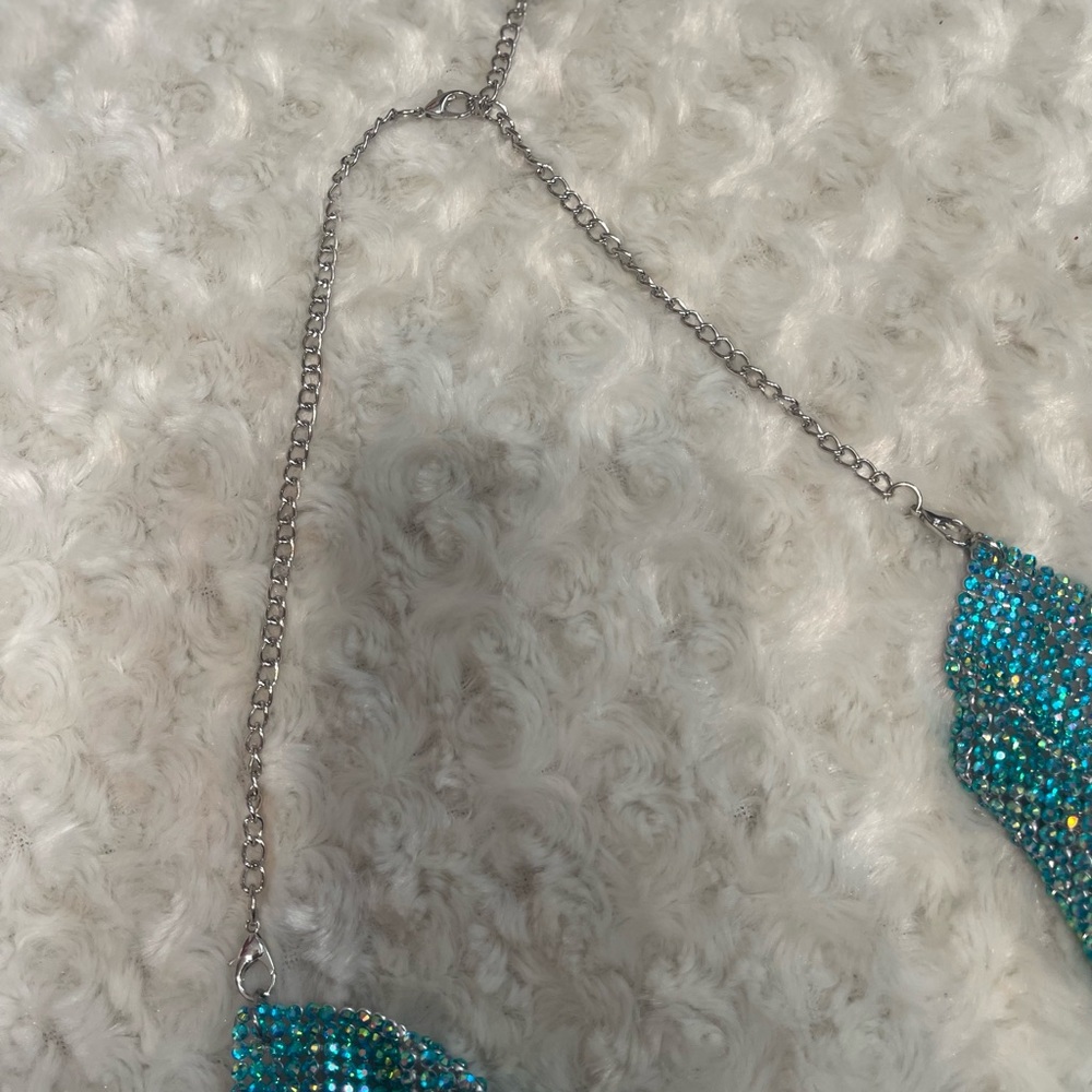 Sparkling Chainmail Halter Top - Picture 5 of 6
